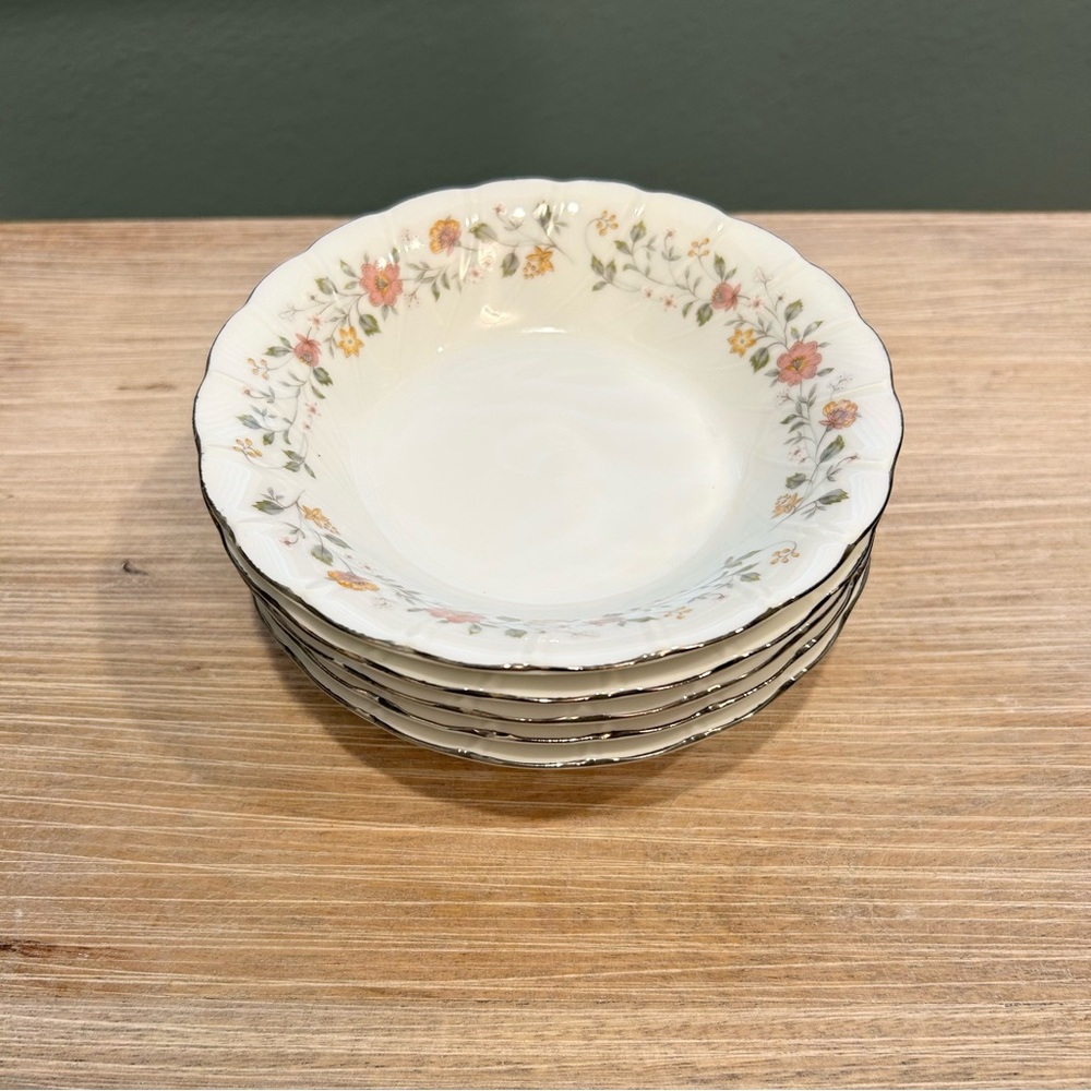 Vintage Sheffield Japanese Set of 5 Fruit/Dessert Bowls Bouquet Pattern 5.5”
